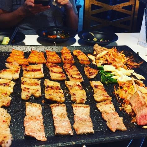 korean bbq megamall|10 Must.